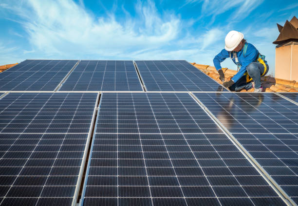 Best Roof Maintenance and Cleaning  in Weedsport, NY